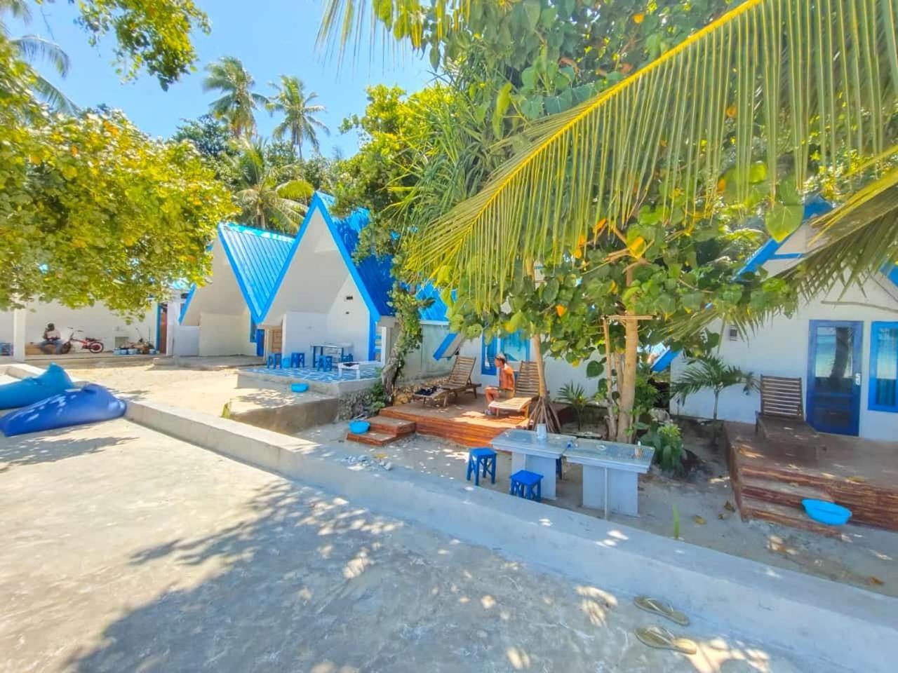 Tria Maria Cottage Ngurbloat 部屋 写真
